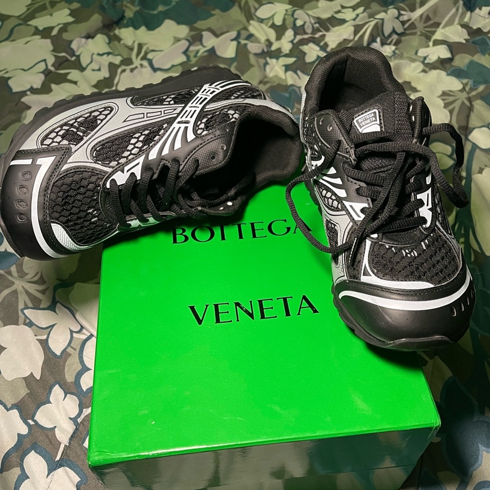 Bottega Veneta Black and White Athletic Shoes